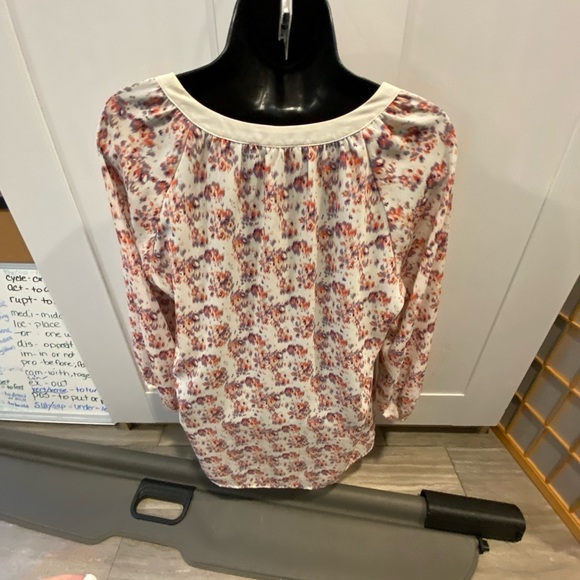 Violet & Claire Floral Blouse Peach 3/4 Sleeve Split Neck Medium M Paisley - Picture 3 of 4